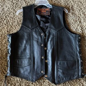 Antelope creek leather motorcycle riding vest